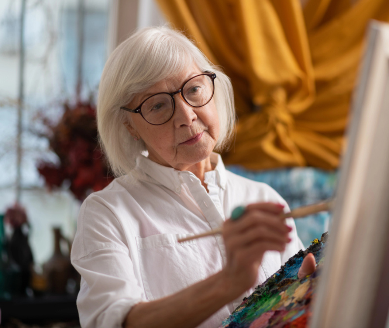 Bringing Art Therapy to Assisted Living Communities: A Heartwarming Approach