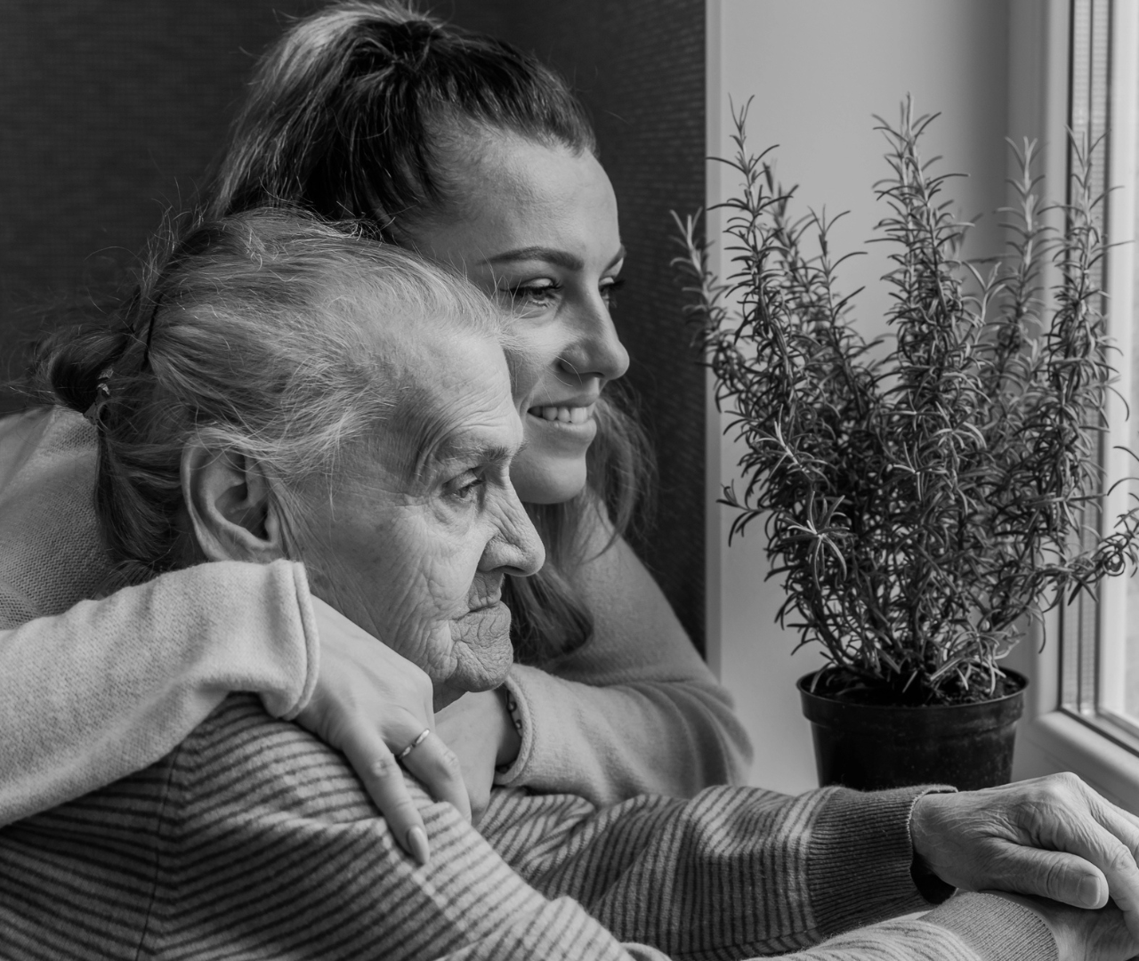 How Can Home Care Teams Recognize Signs of Elder Abuse?